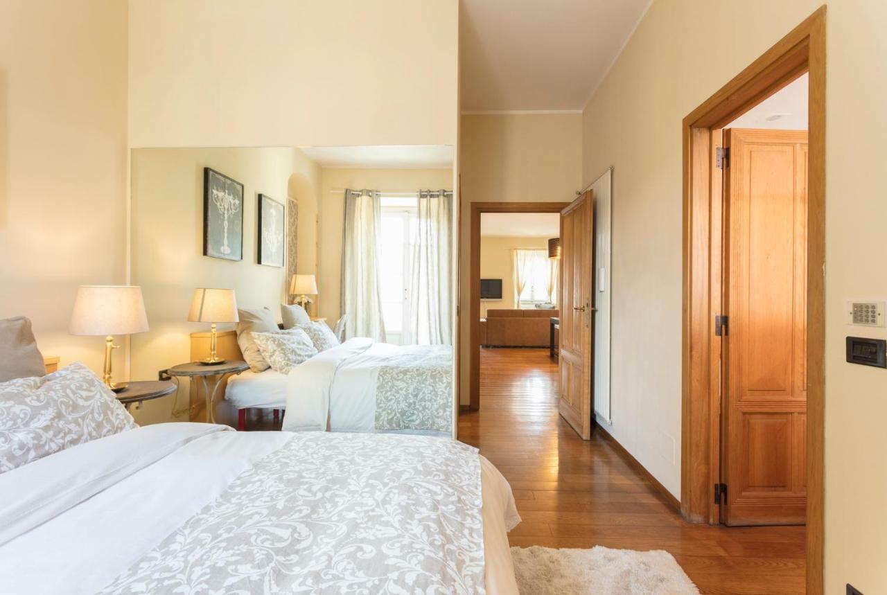 Casa Delle Colonne By A Porter * Turin